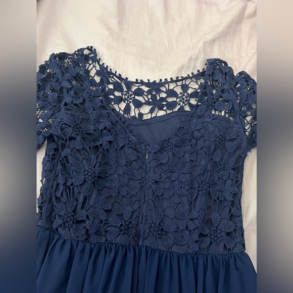 navy blue lace/crochet gown - Picture 2 of 5
